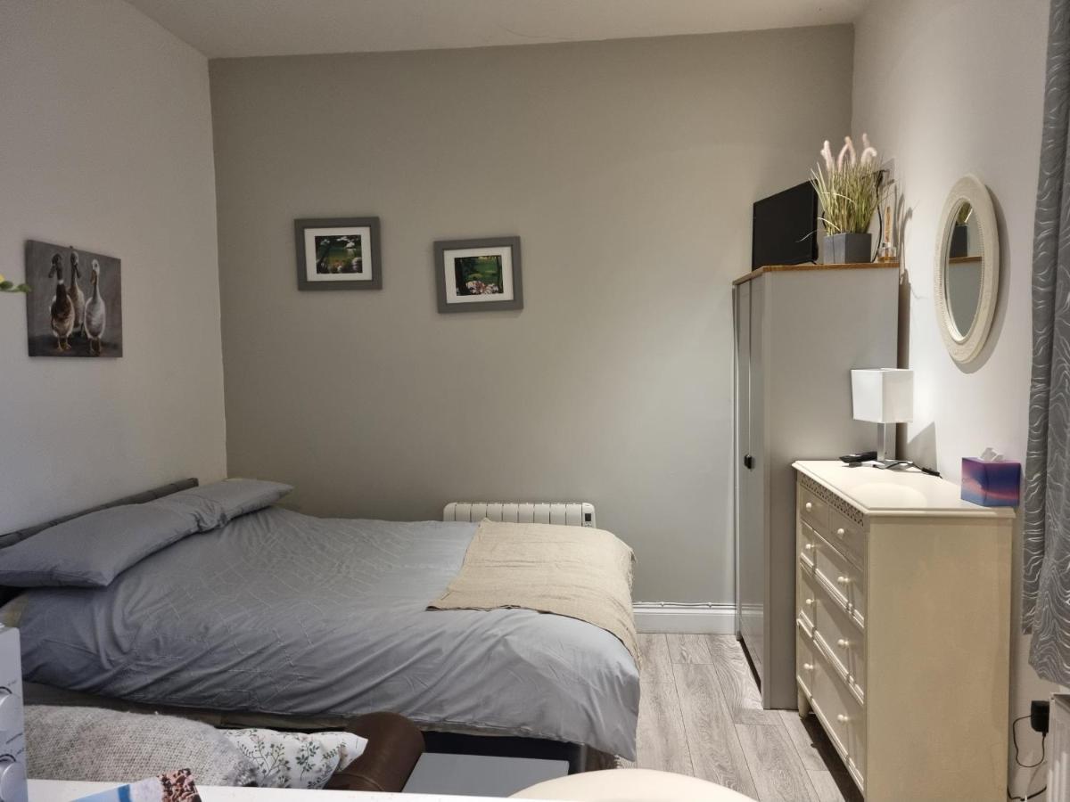 Cracatinni Mews Roundwood Esterno foto